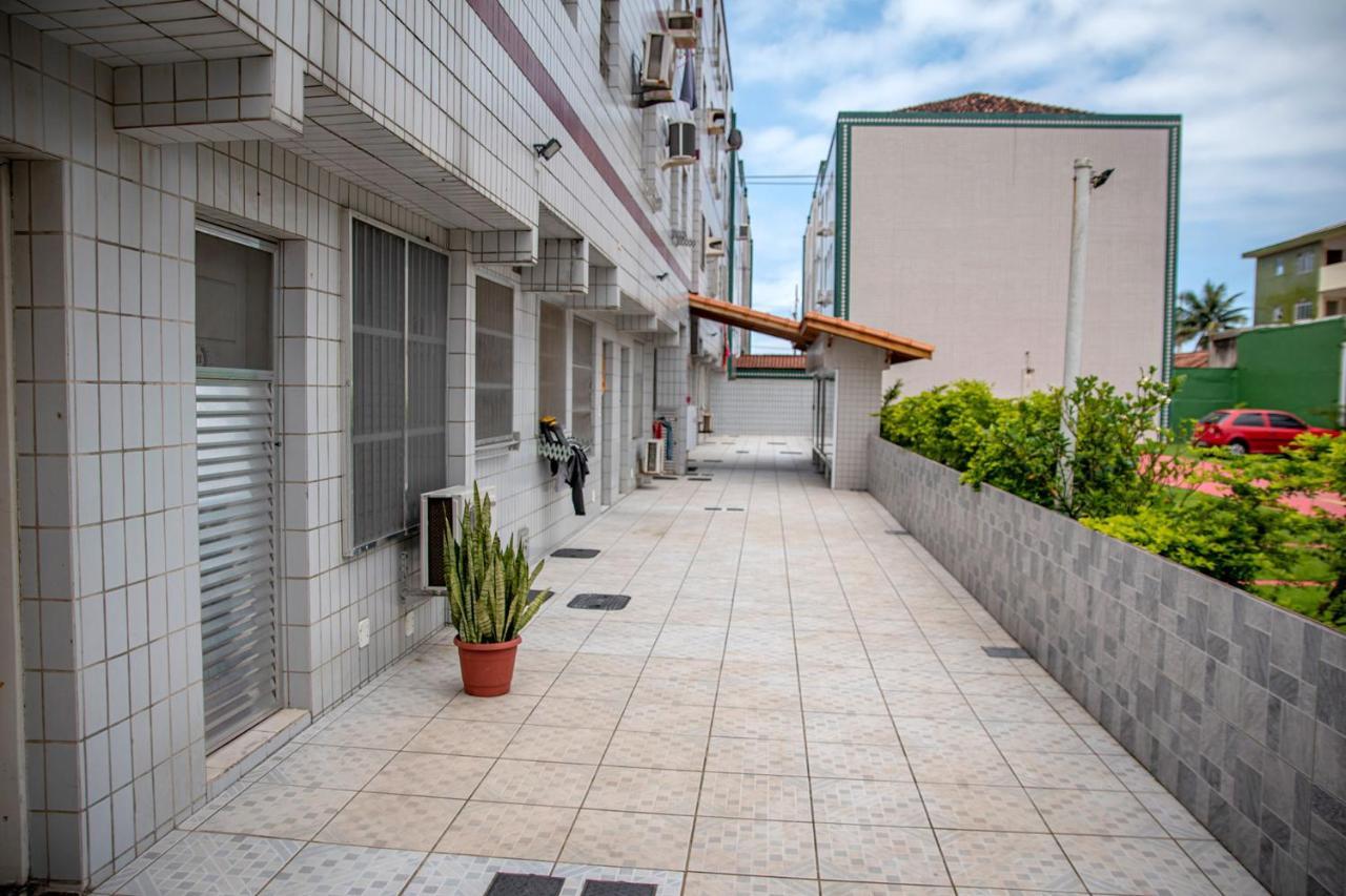 شقة برايا جراندي  في Apartamento A 80M Da Praia Do Forte - Praia Grande المظهر الخارجي الصورة
